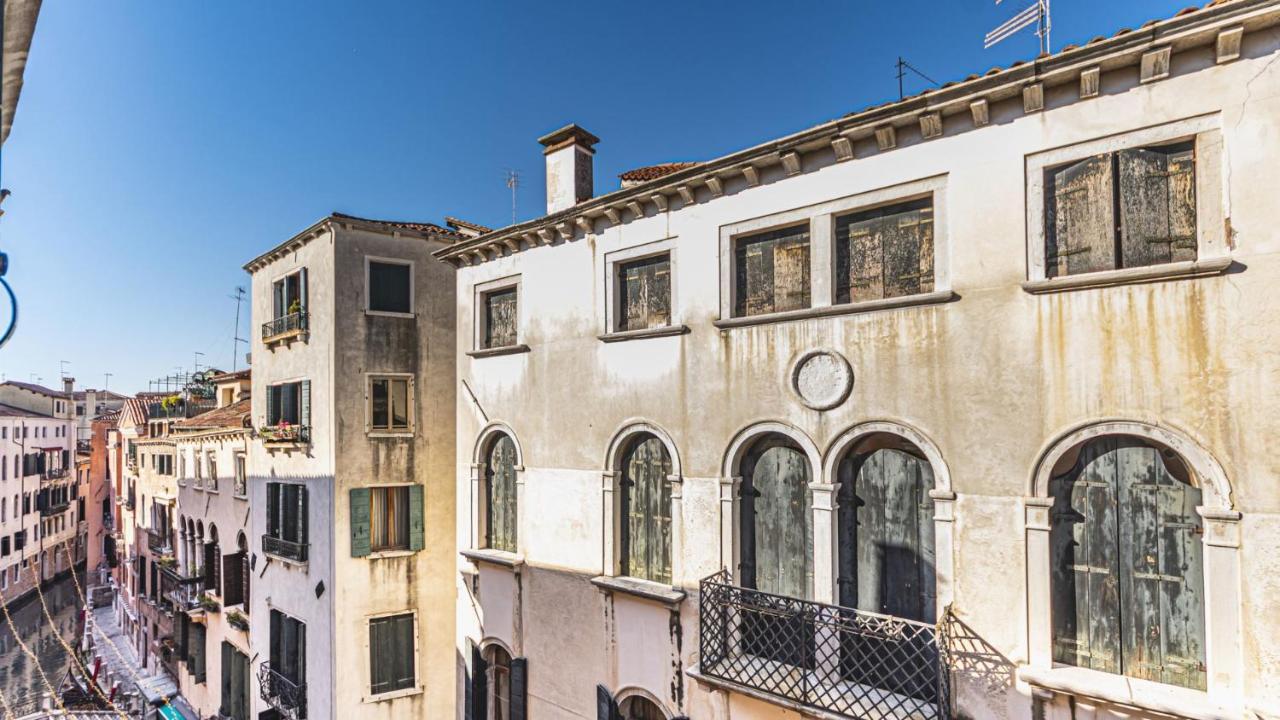 Ca' Emma San Marco - Canal View Apartment Venedig